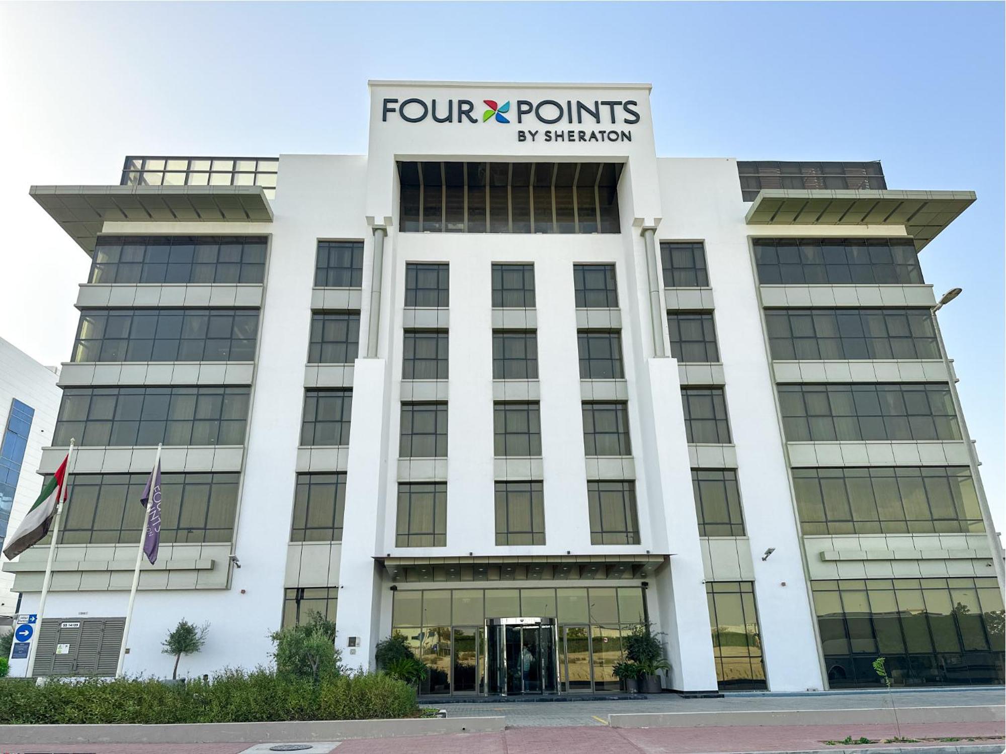 Four Points By Sheraton Production City, Dubai Eksteriør bilde